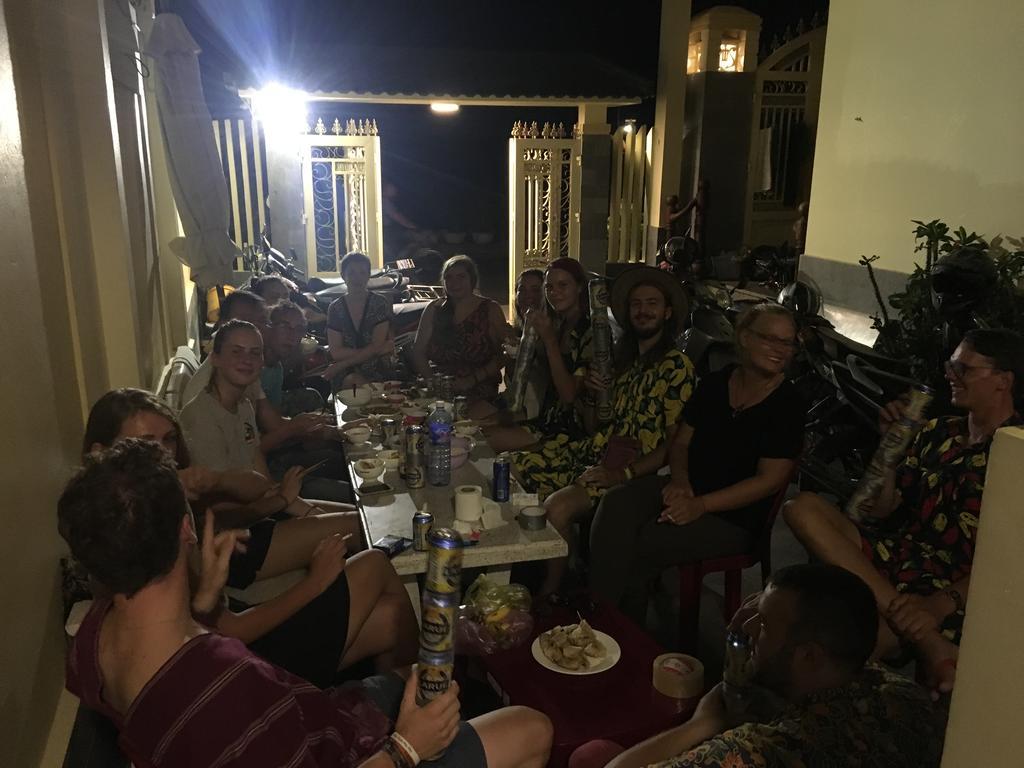 River Park Trademark River Park Homestayandhostel Hoian هوي ان المظهر الخارجي الصورة