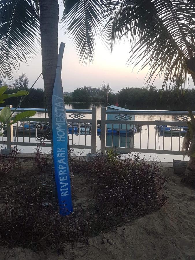 River Park Trademark River Park Homestayandhostel Hoian هوي ان المظهر الخارجي الصورة